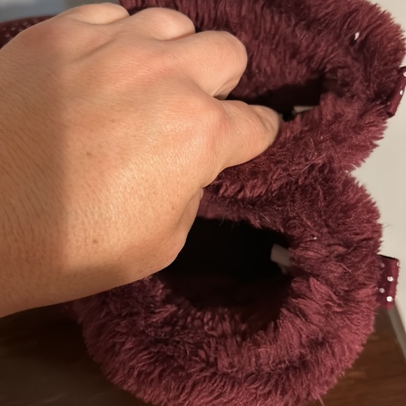 Girls Maroon and Silver Polka Dot Fur Lined Boots 3 - Picture 2 of 5